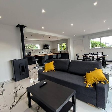 Villa A 900M Des Plages Locquirec Exterior photo